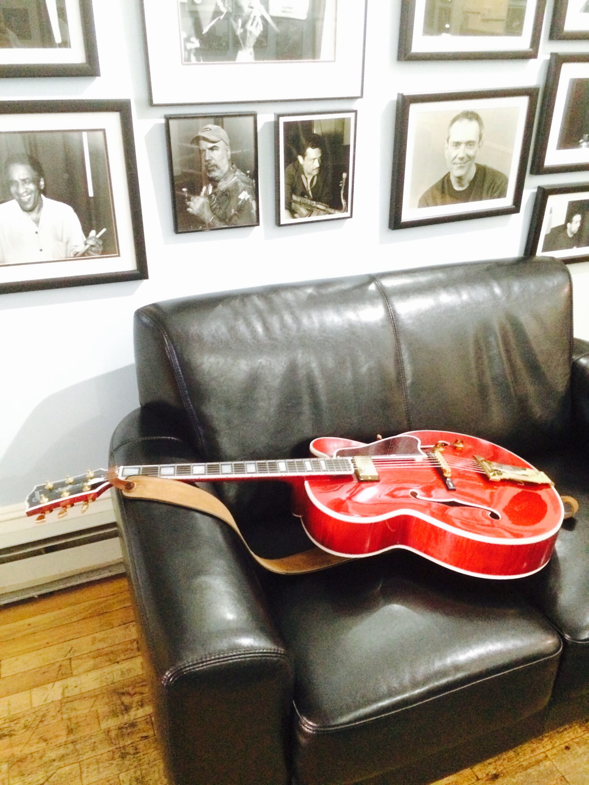 Learn Jazz Guitar and be Jam Session Ready for Beginners with LINE